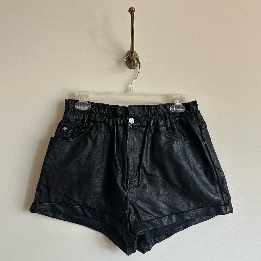BDG urban outfitters leather high rise shorts with paper bag scrunch top- L
